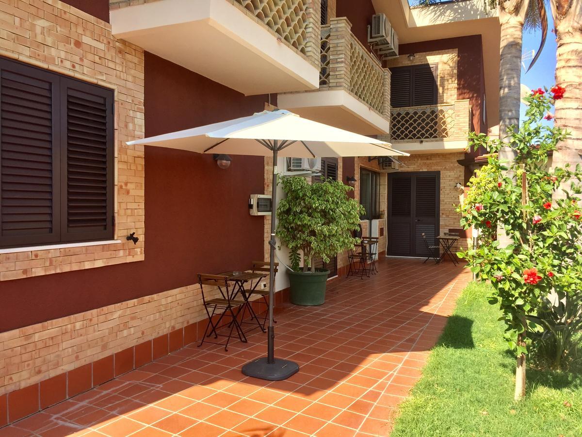 Villa Valentino Giardini Naxos Exterior photo